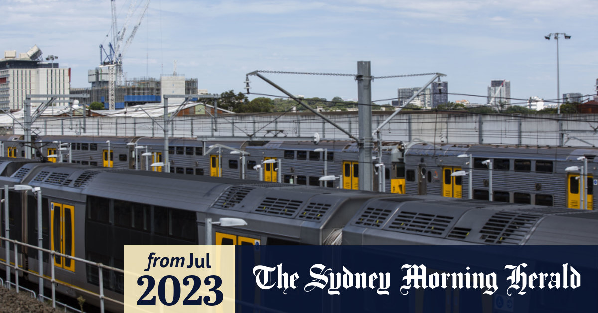 Sydney trains Delays continue into evening after crucial staff member